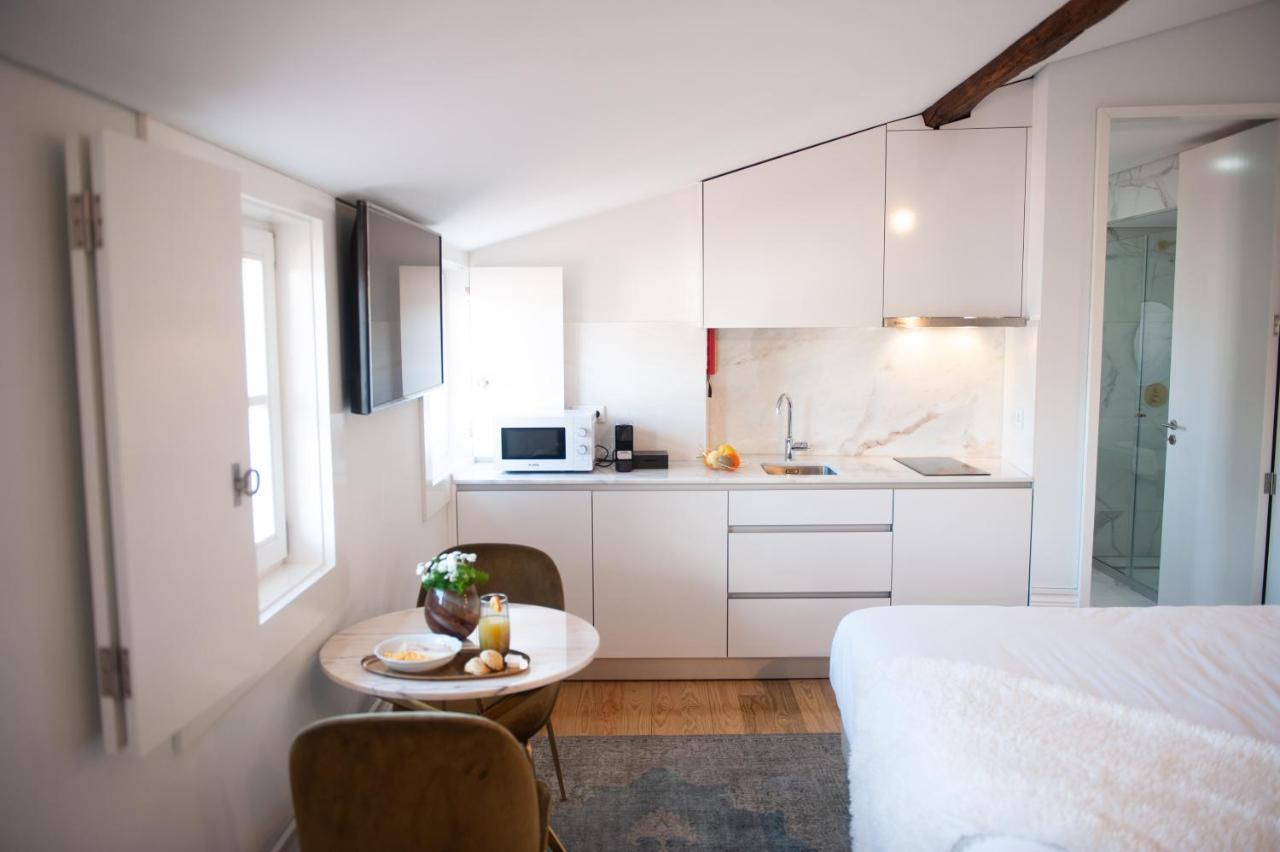 Guimaraesin Apartment